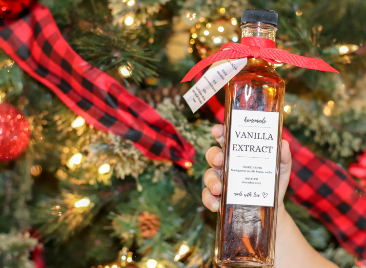 Make your own Vanilla Extract at Home